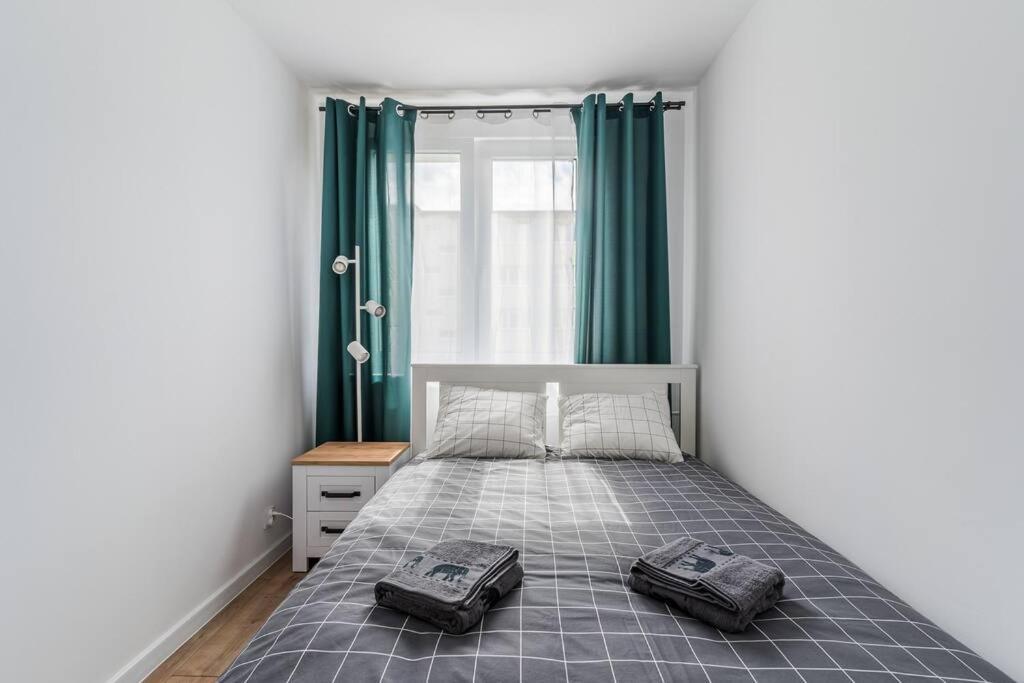 Uroczy Apartament 2 Pokoje - 10 Min Do Morza! Гданьск Экстерьер фото